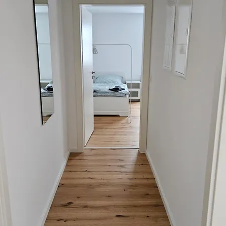 Ferienwohnung As5 One Bamberg - Modern In Ruhiger Lage Mit Balkon Hallstadt Exterior photo