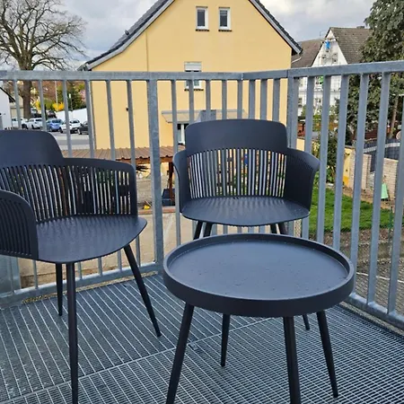 Ferienwohnung As5 One Bamberg - Modern In Ruhiger Lage Mit Balkon Hallstadt Exterior photo